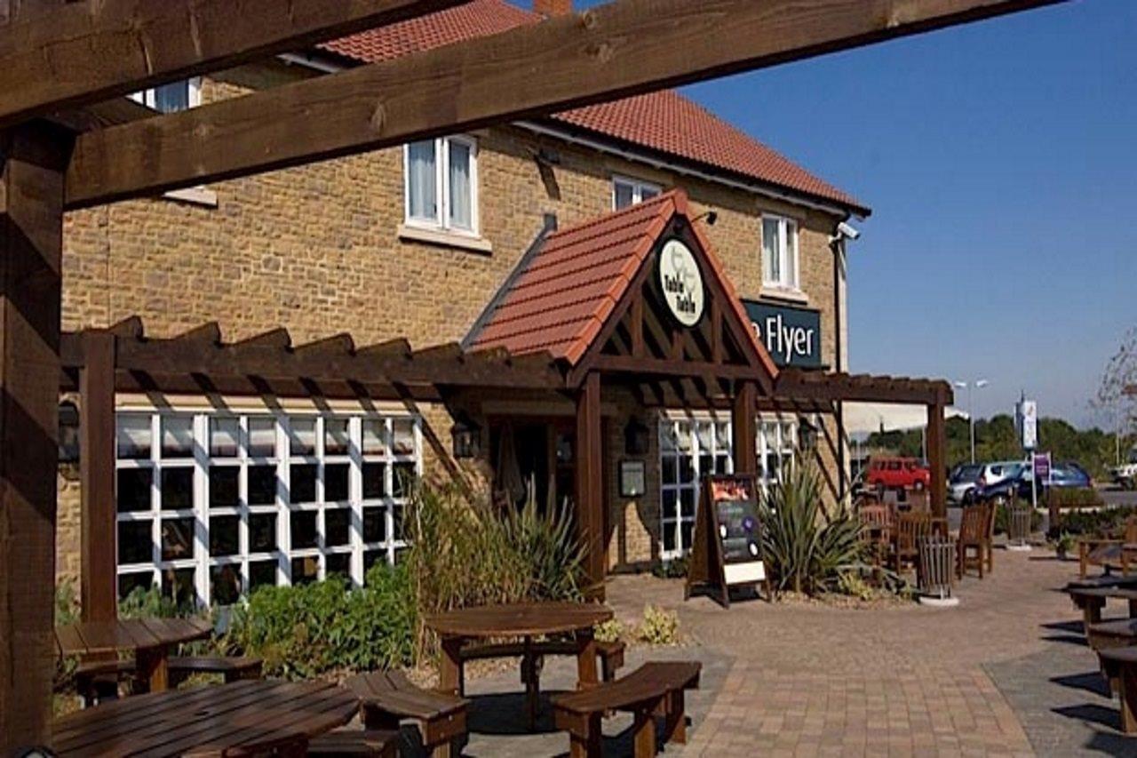 Premier Inn Frome Bagian luar foto