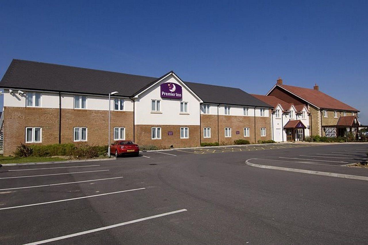 Premier Inn Frome Bagian luar foto